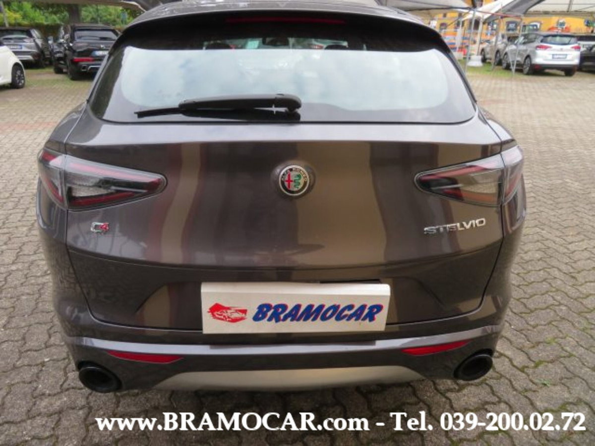 Alfa Romeo Stelvio Stelvio 2.2 Turbodiesel 210 CV AT8 Q4 Ti (7)