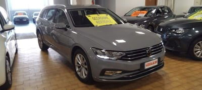 Volkswagen Passat Variant 2.0 TDI SCR 122 CV EVO DSG Business usata