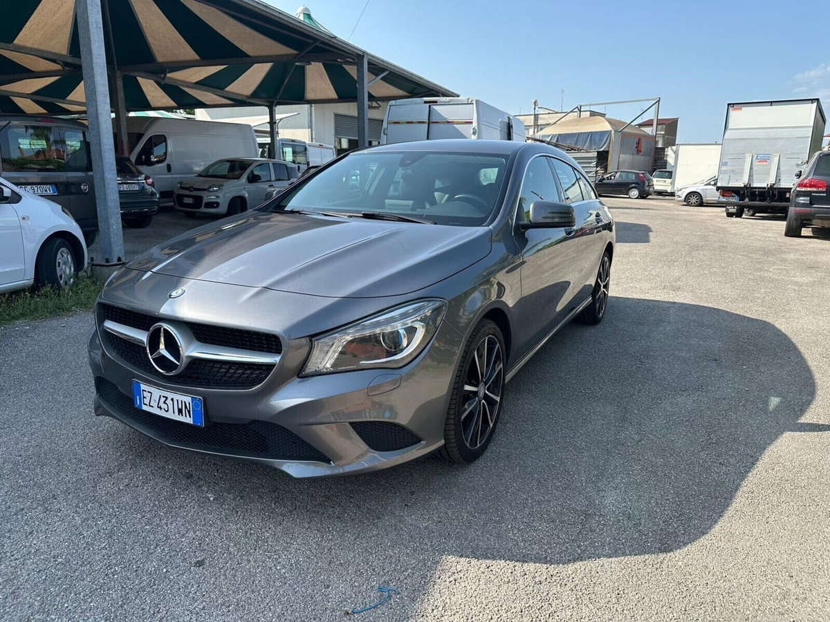 Mercedes-Benz CLA Shooting Brake 200 CDI Executive (2)