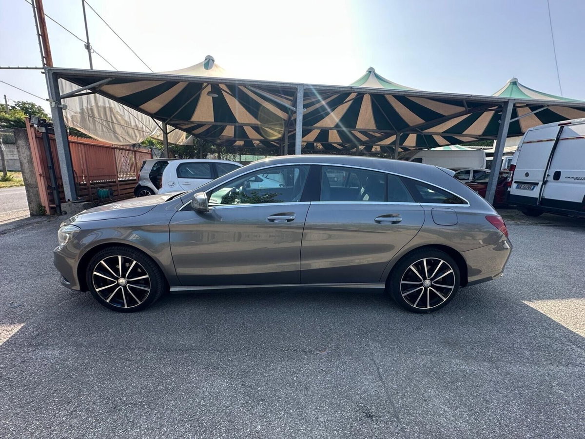 Mercedes-Benz CLA Shooting Brake 200 CDI Executive (3)