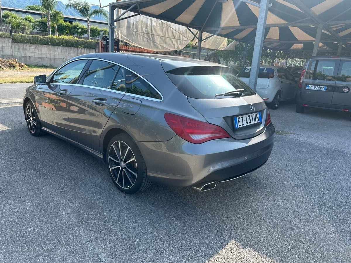 Mercedes-Benz CLA Shooting Brake 200 CDI Executive (4)