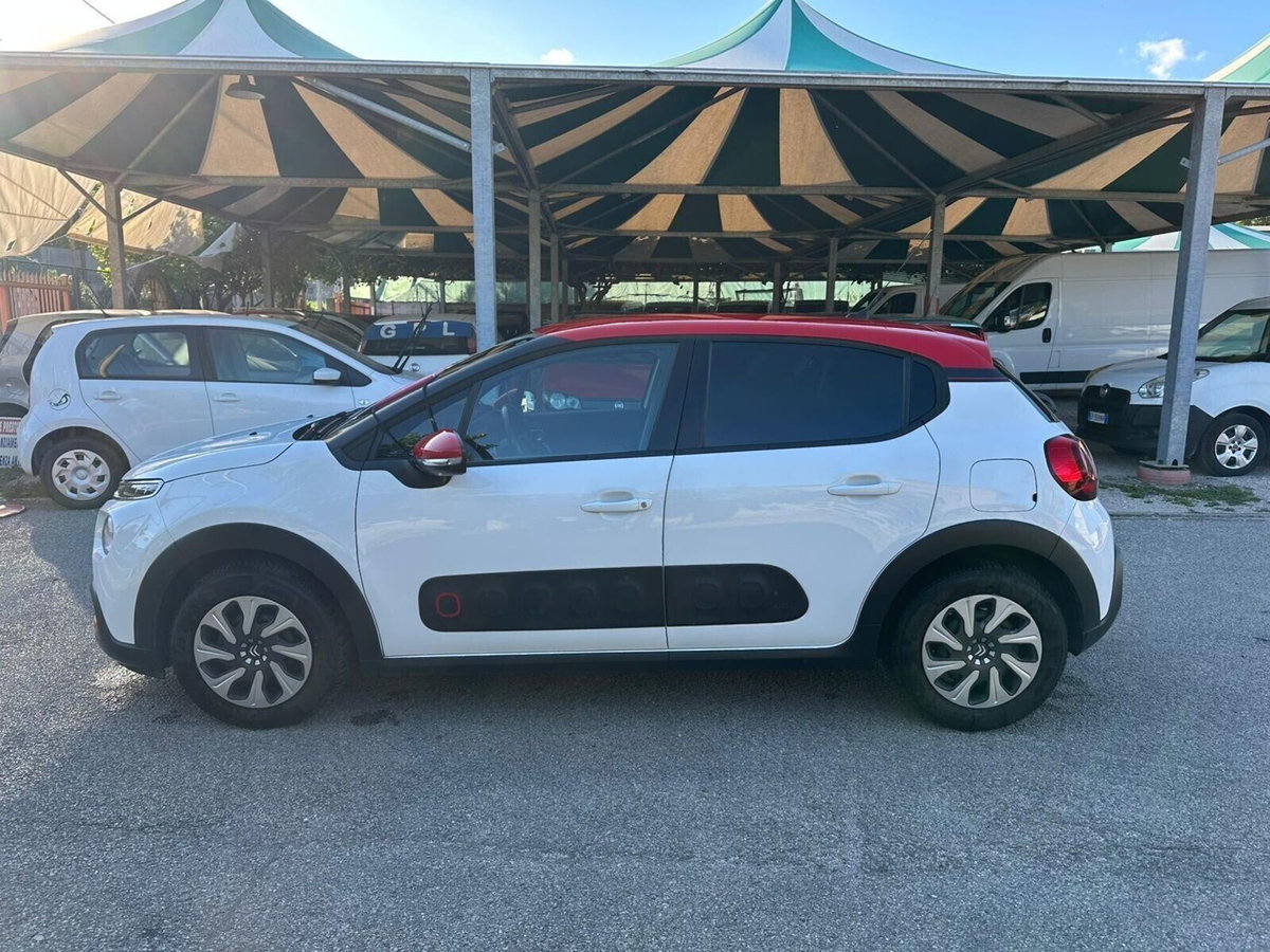 Citroen C3 PureTech 110 S&S EAT6 Shine (3)