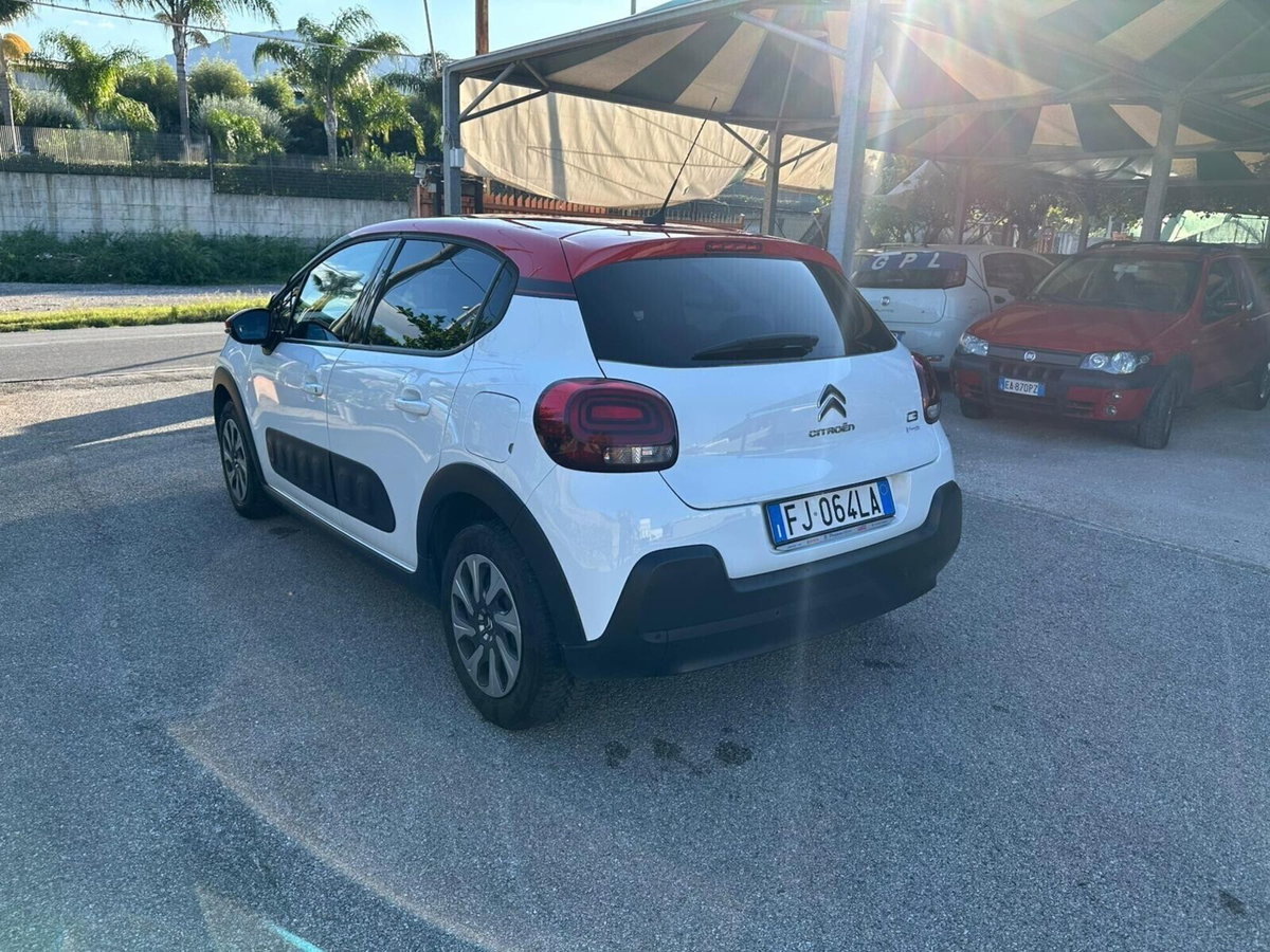 Citroen C3 PureTech 110 S&S EAT6 Shine (4)