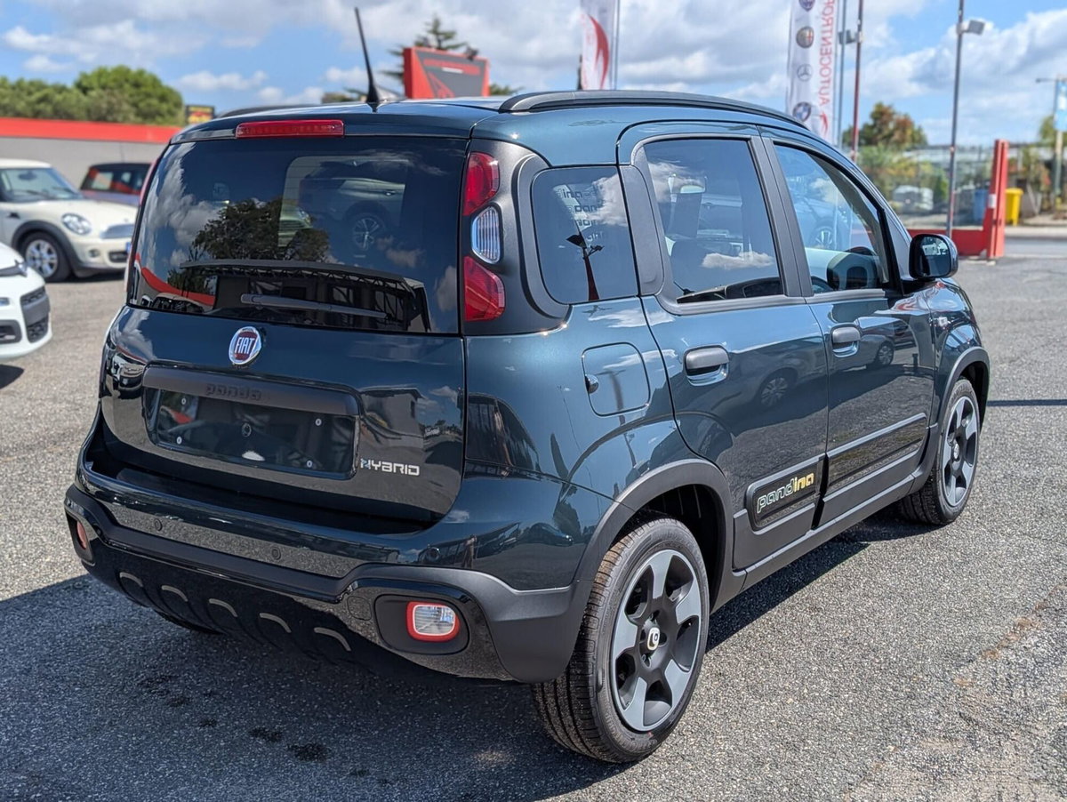 Fiat Panda 1.0 FireFly S&S Hybrid City Cross (8)