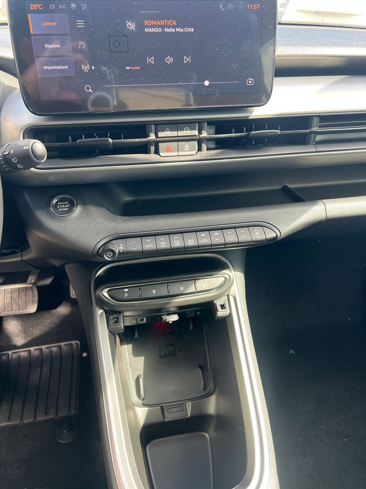 Jeep Avenger 1.2 turbo Summit fwd 100cv (11)