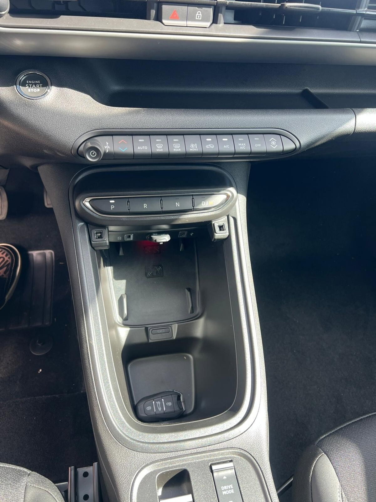 Jeep Avenger 1.2 turbo Summit fwd 100cv (11)