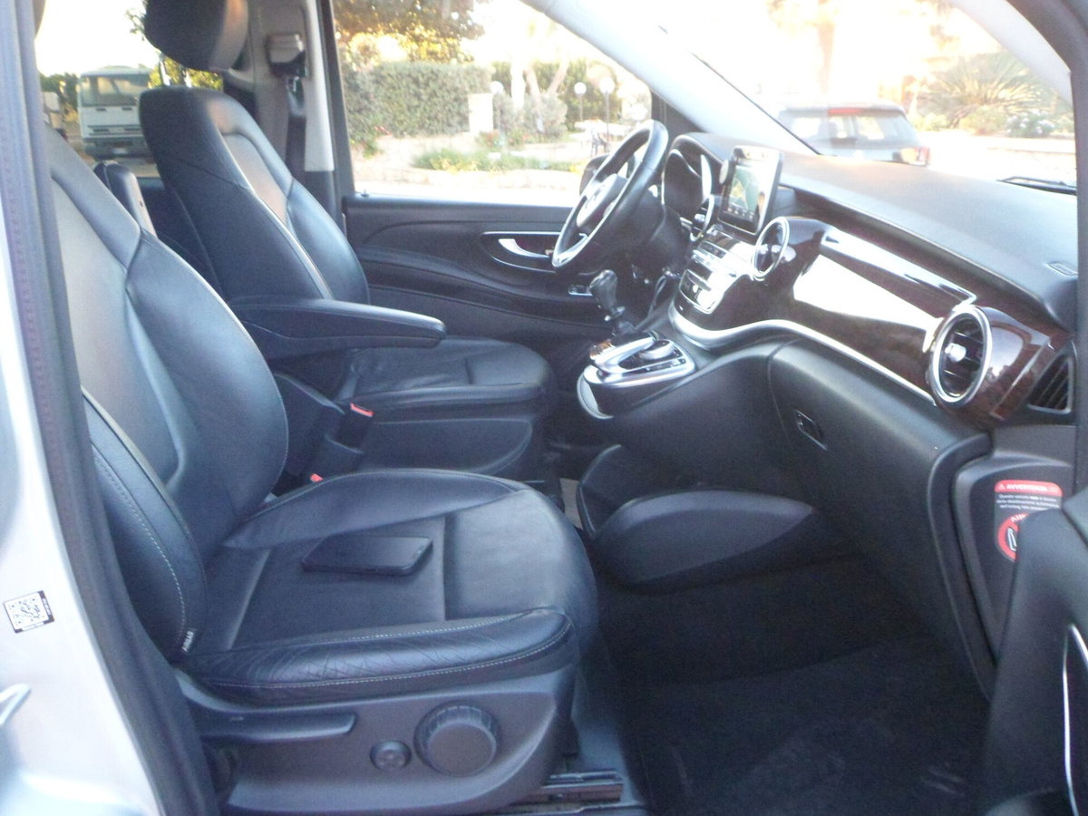 Mercedes-Benz Classe V 220 d Sport Extralong (8)