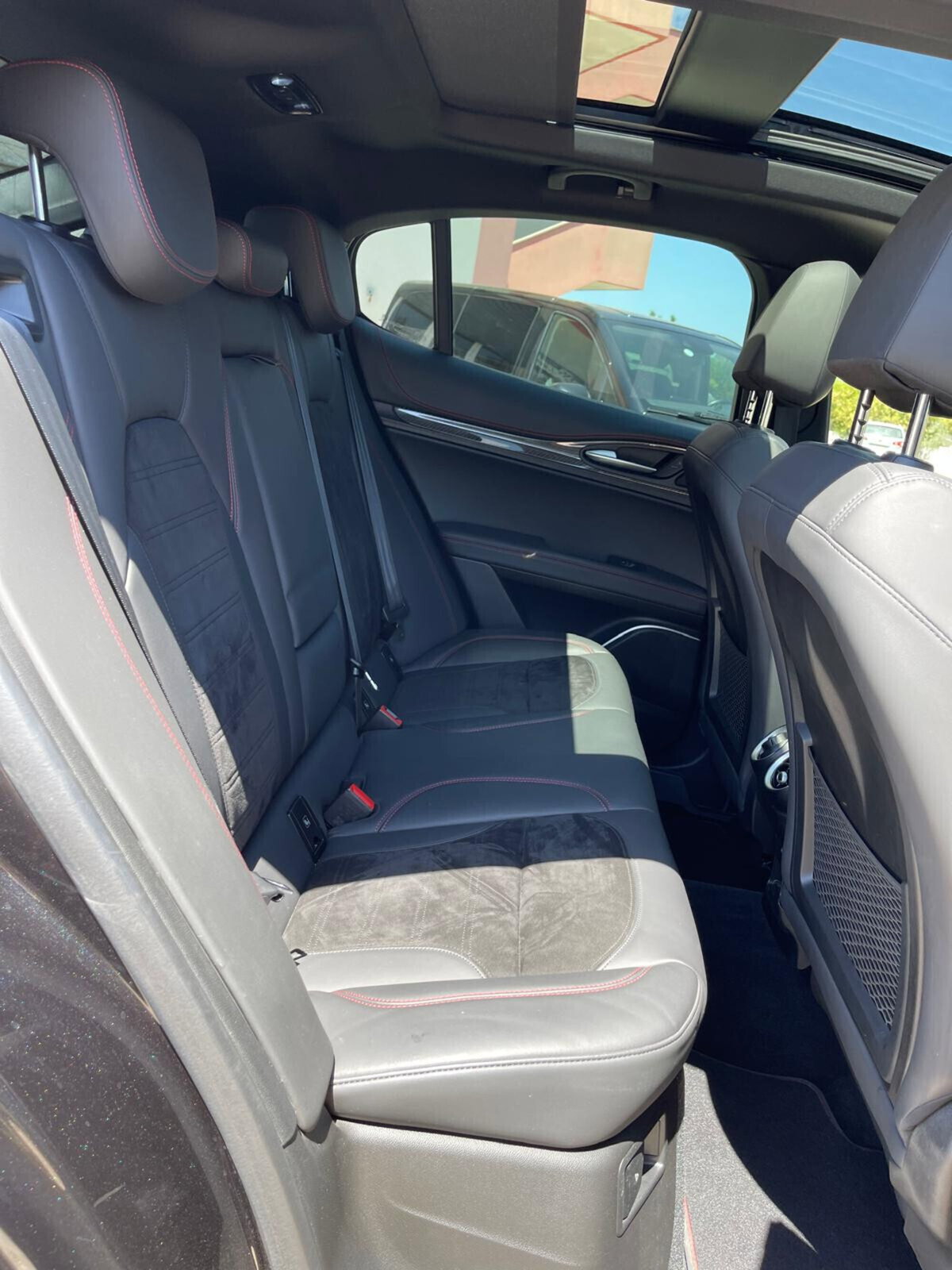 Alfa Romeo Stelvio Stelvio 2.9 Bi-Turbo V6 510 CV AT8 Quadrifoglio (12)