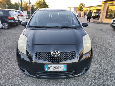 Toyota Yaris 1.0 5 porte usata