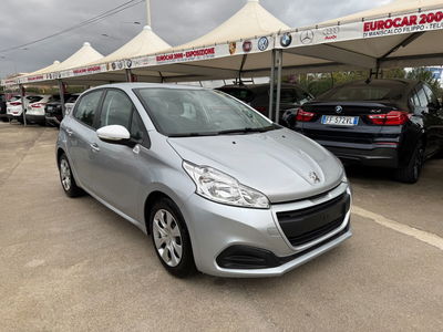 Peugeot 208 82 5 porte Active usata