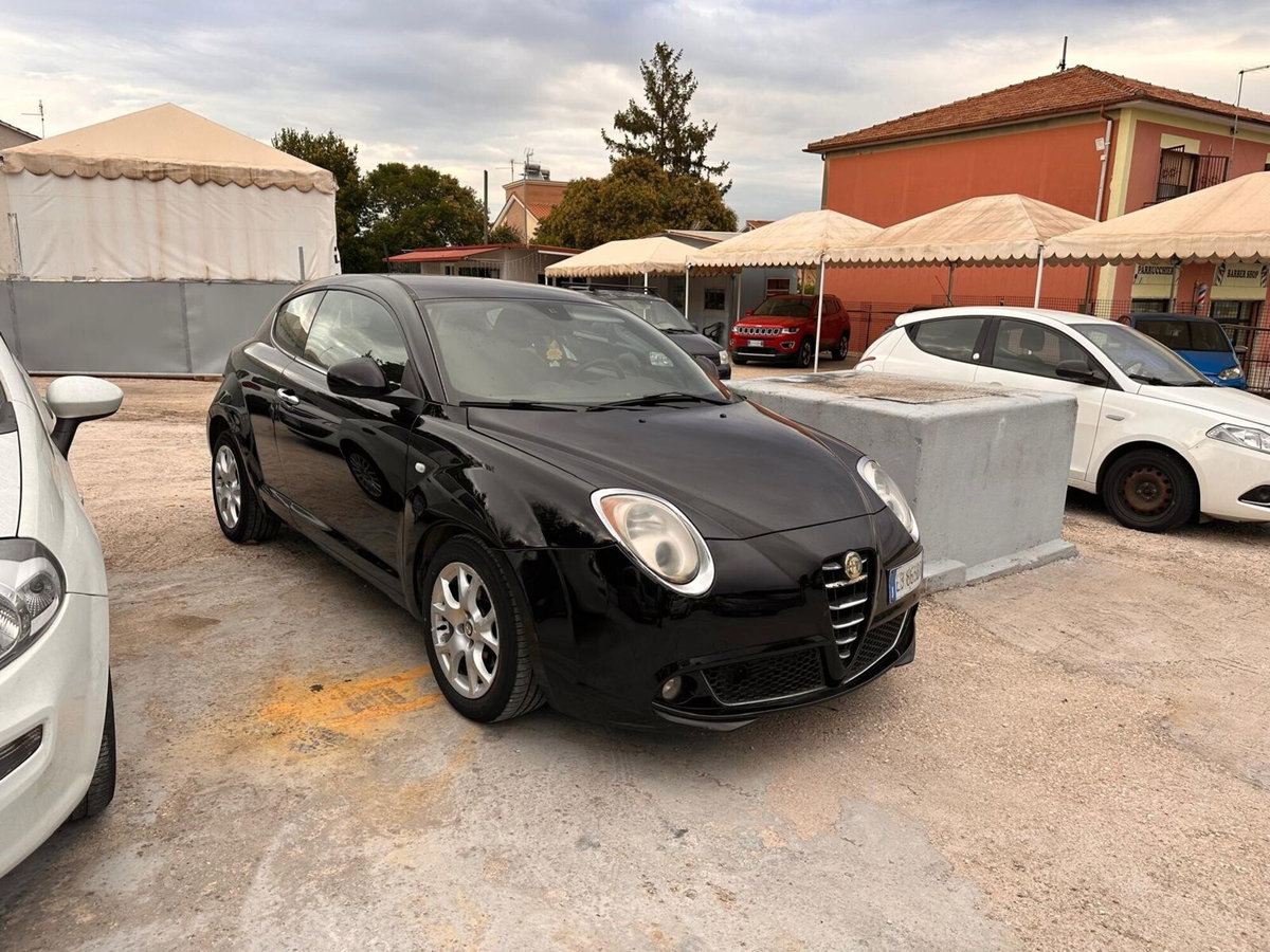 Alfa Romeo MiTo 1.3 JTDm-2 95 CV S&S Distinctive Sport Pack (2)