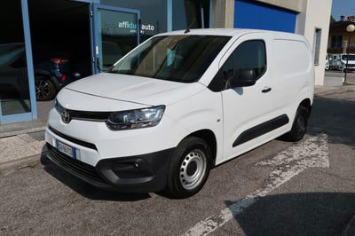 Toyota Proace City Verso City Verso 1.5D 100 CV S&S Short D Luxury usata