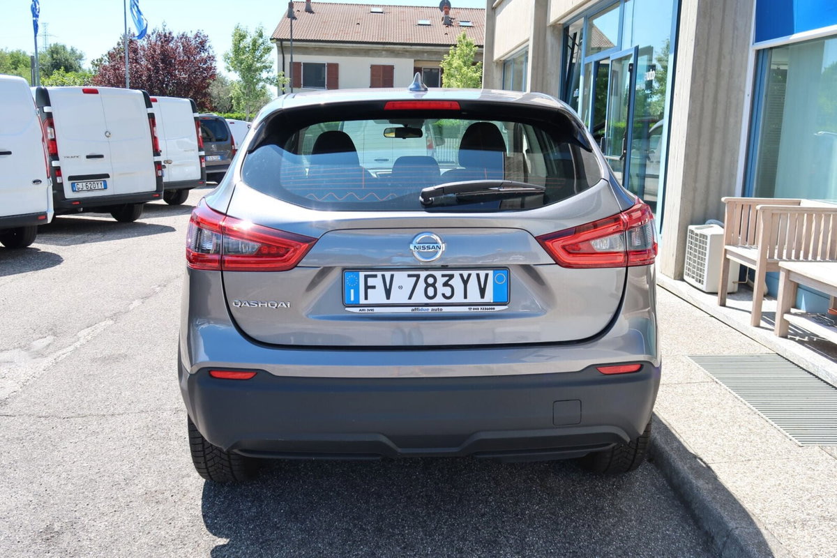 Nissan Qashqai 1.5 dCi 115 CV DCT Business (6)