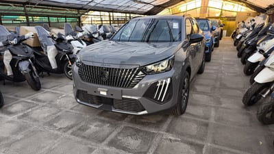 Peugeot 2008 1.2 puretech Active s&s 100cv nuova