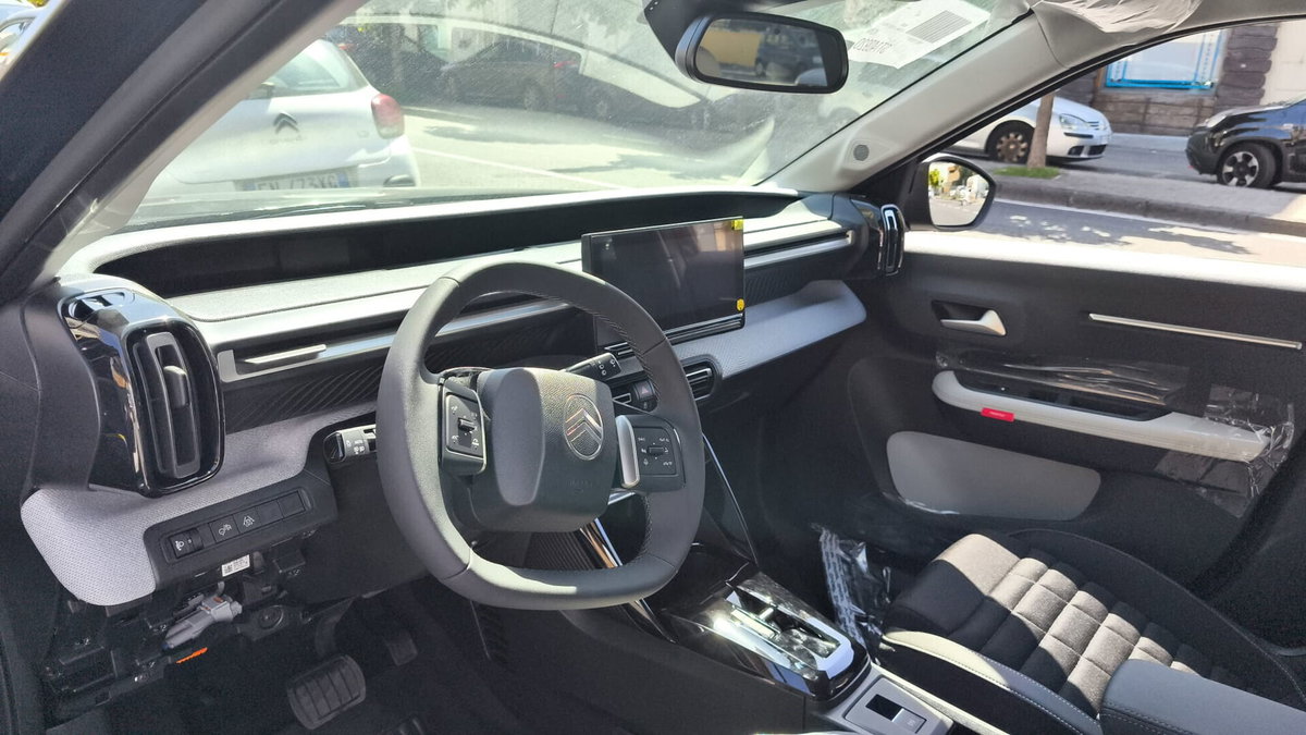 Citroen C3 Aircross 1.2 puretech turbo You 100cv (7)