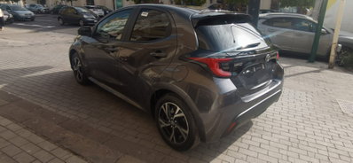 Toyota Yaris 1.5 Hybrid 5 porte Trend (7)