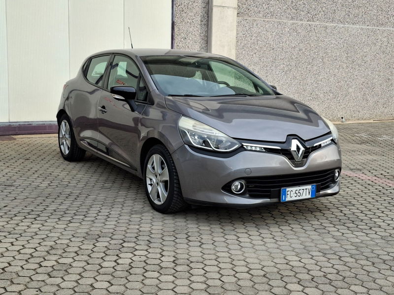Renault Clio 1.2 75 CV 5 porte Duel