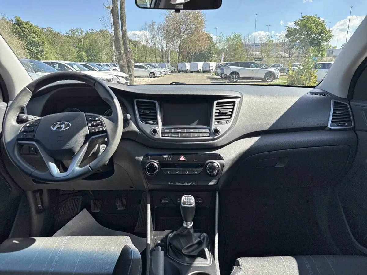 Hyundai Tucson 1.7 CRDi XPlus (8)