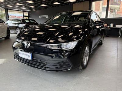 Volkswagen Golf 2.0 TDI 150 CV DSG SCR Life usata