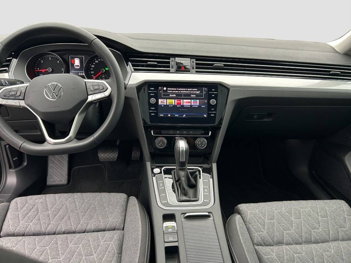 Volkswagen Passat 2.0 tdi scr Business 150cv dsg (16)