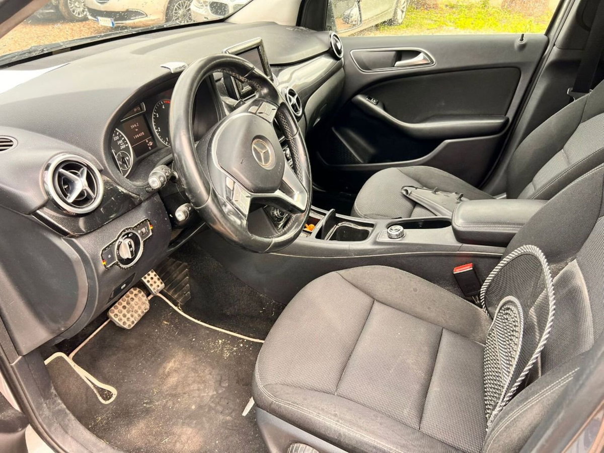 Mercedes-Benz Classe B 180 CDI Automatic Executive (17)