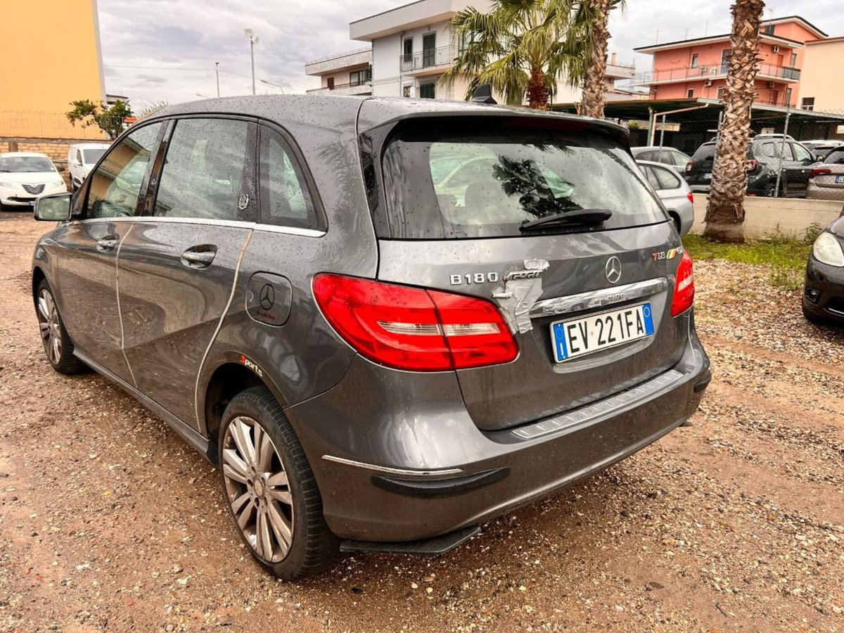 Mercedes-Benz Classe B 180 CDI Automatic Executive (3)