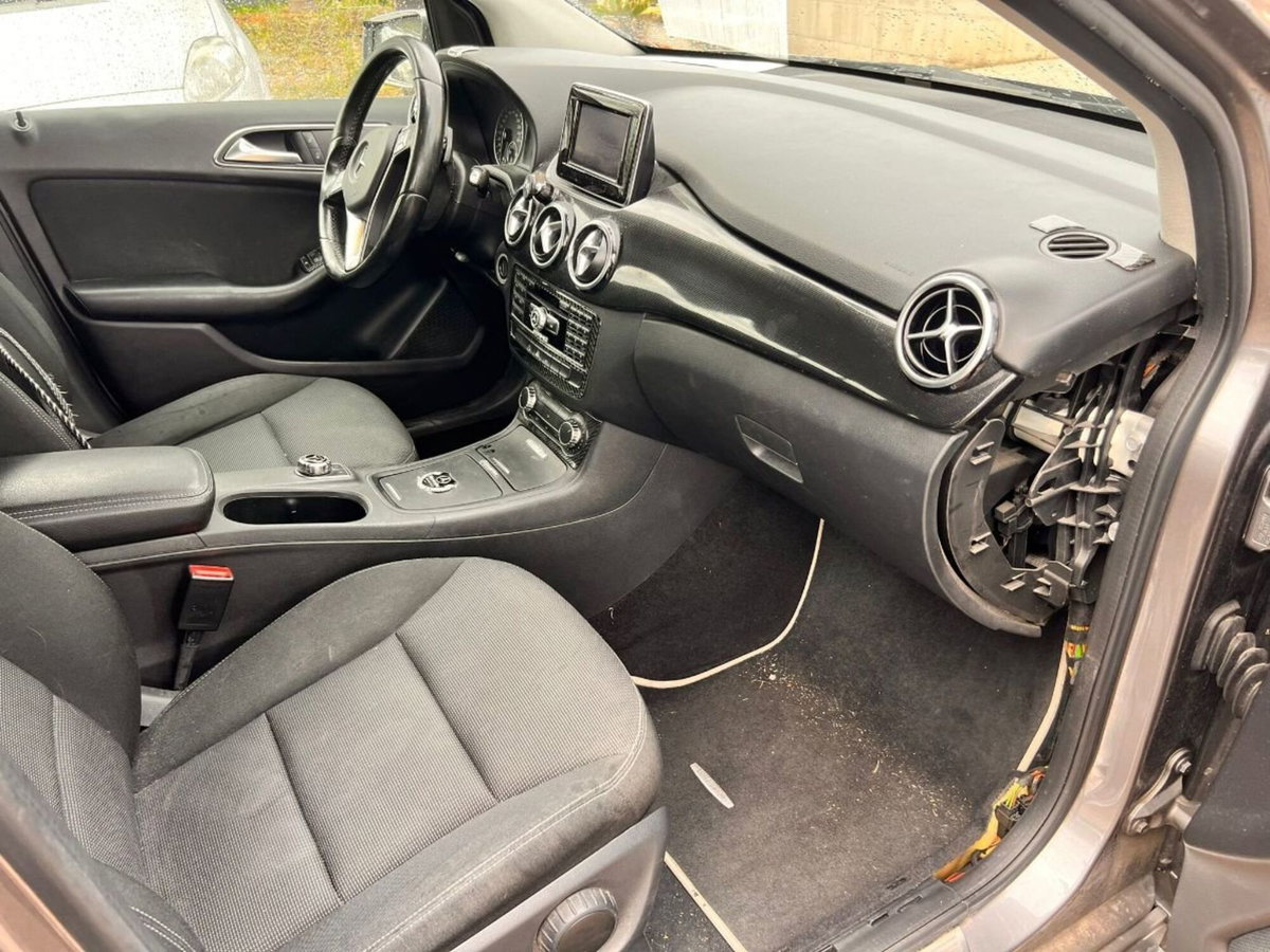 Mercedes-Benz Classe B 180 CDI Automatic Executive (4)