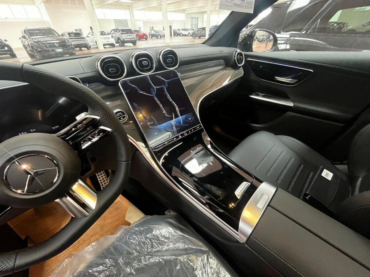 Mercedes-Benz GLC SUV 220 d AMG Line Advanced Plus 4matic auto (10)