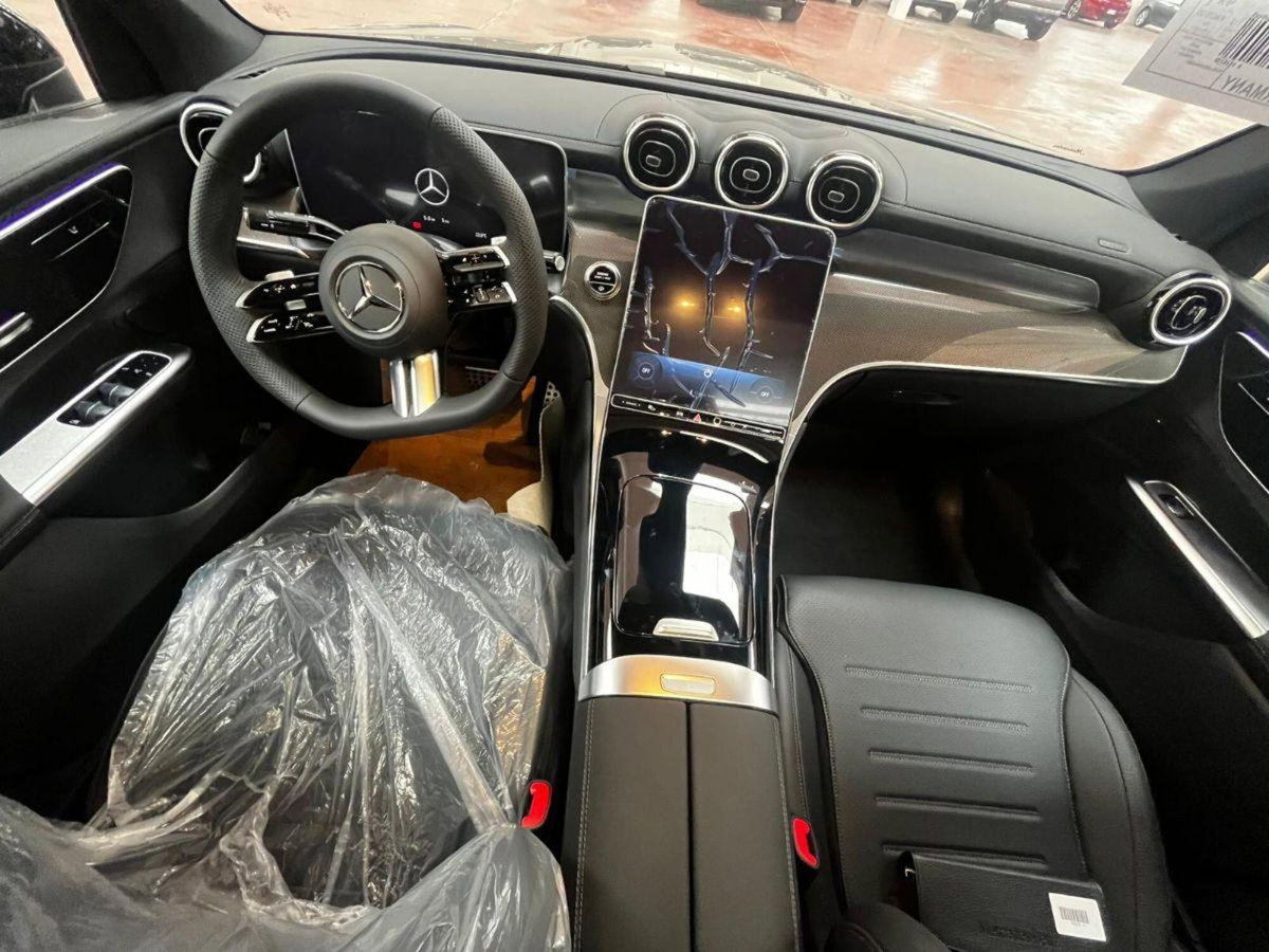 Mercedes-Benz GLC SUV 220 d AMG Line Advanced Plus 4matic auto (12)