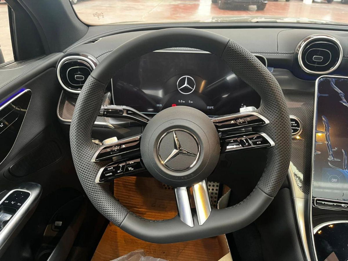 Mercedes-Benz GLC SUV 220 d AMG Line Advanced Plus 4matic auto (9)