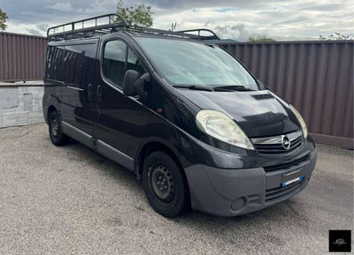 Opel Vivaro Telaio 29 2.0i PL-TN Pianale Cabinato usata