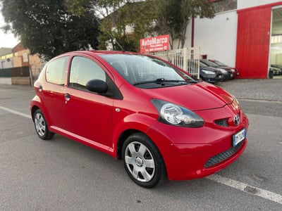 Toyota Aygo 1.0 12V VVT-i 5 porte Sol
