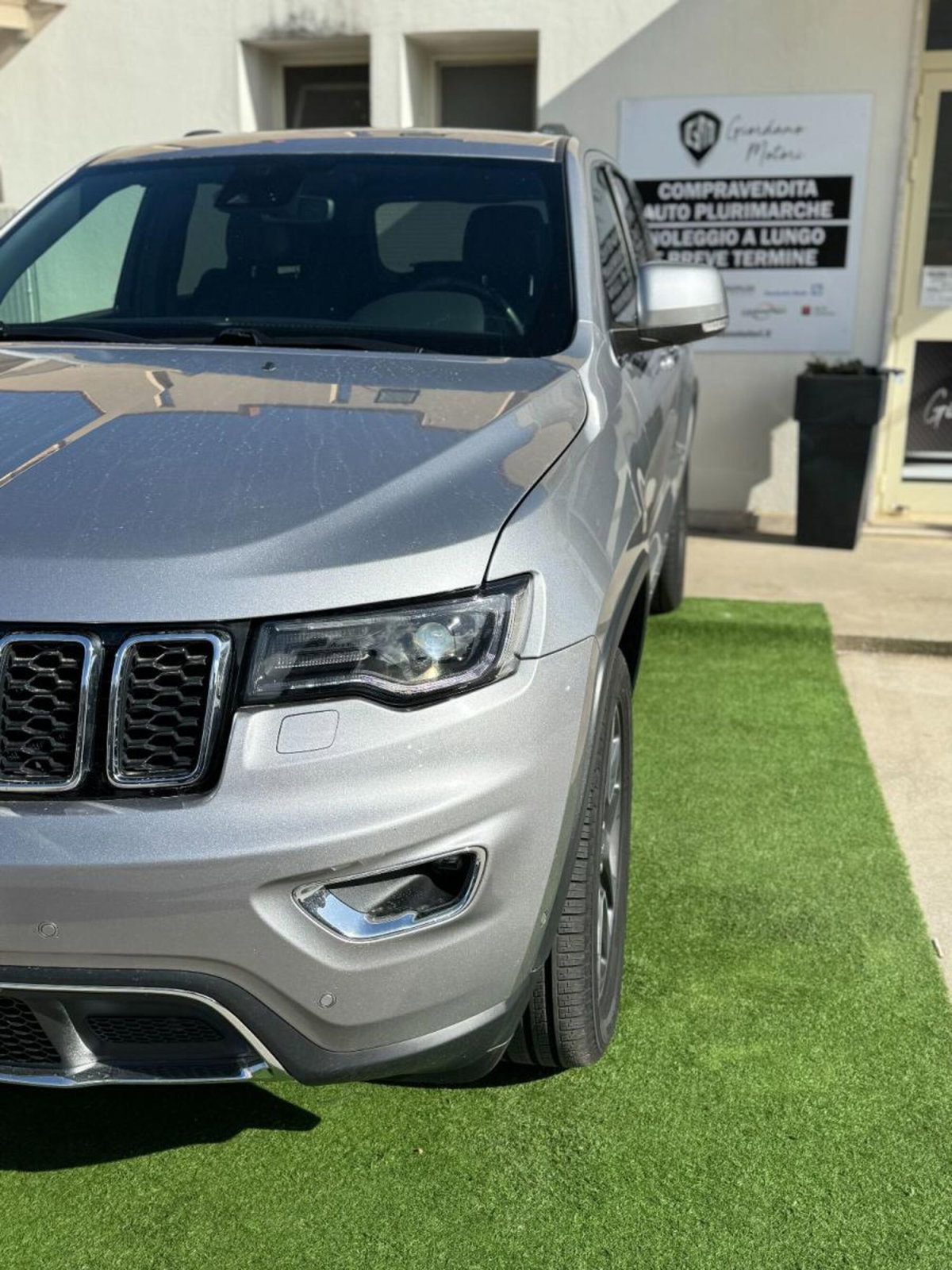 Jeep Grand Cherokee 3.0 V6 CRD 250 CV Multijet II Limited (4)
