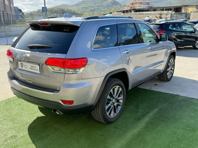 Jeep Grand Cherokee 3.0 V6 CRD 250 CV Multijet II Limited (7)