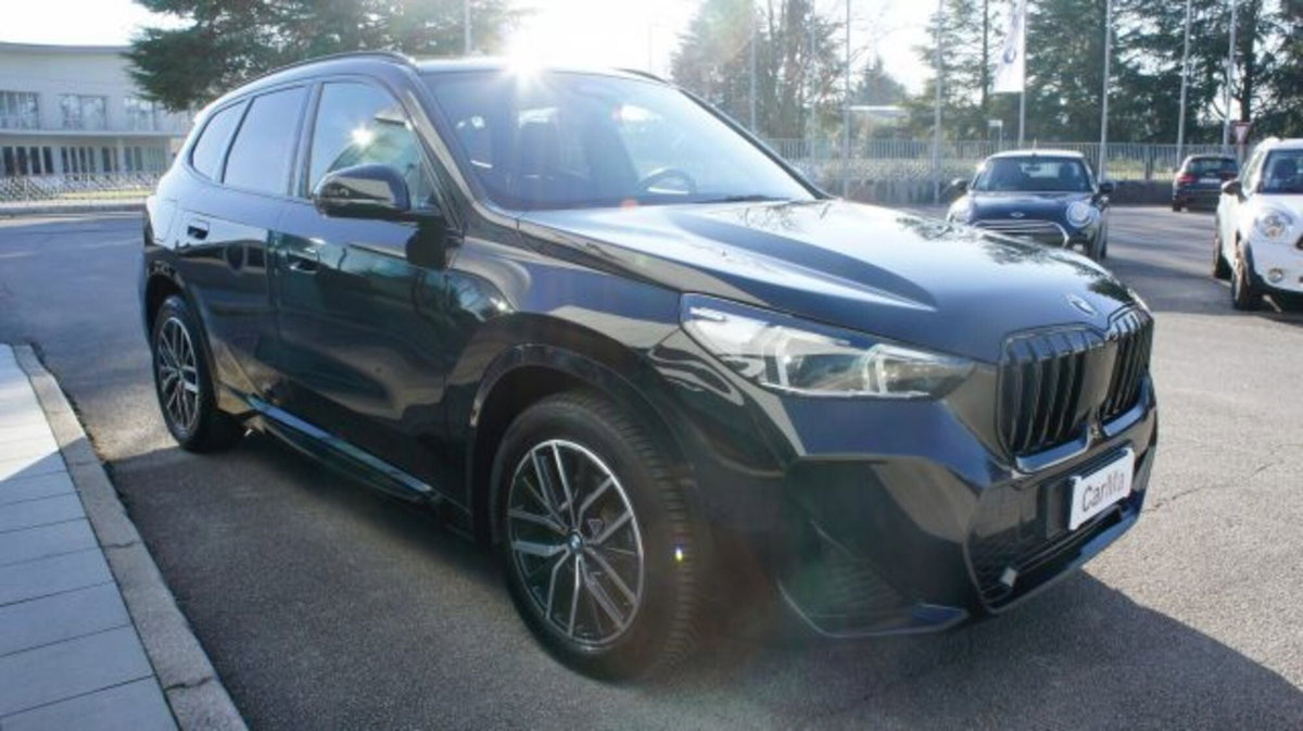 BMW X1 sDrive 18d Msport (4)