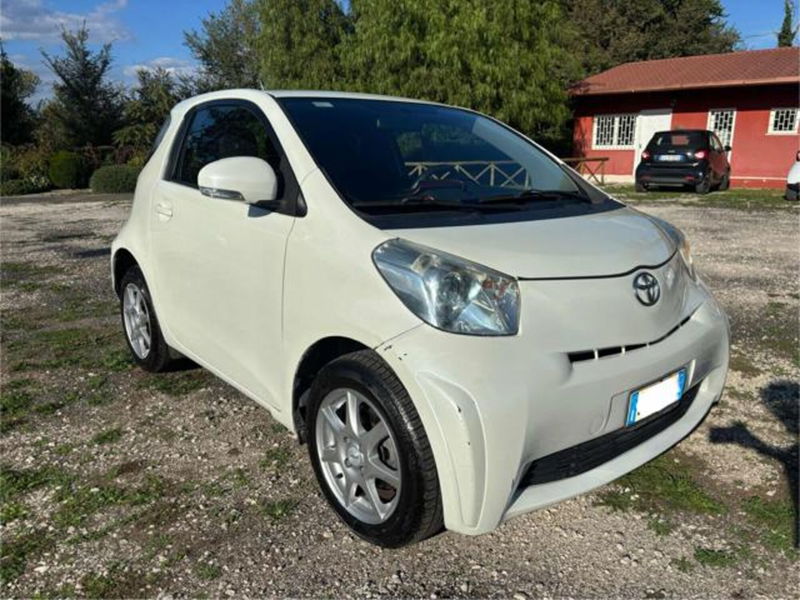 Toyota iQ 1.0