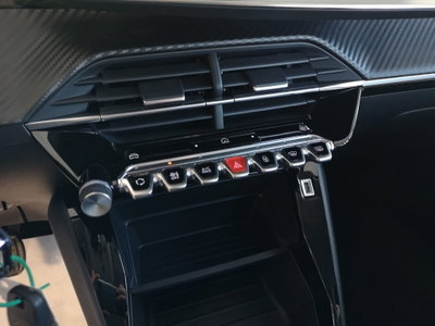 Peugeot 208 PureTech 75 Stop&Start 5 porte Allure (19)