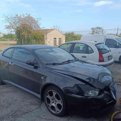 Alfa Romeo GT 1.9 JTDM 16V Progression Collezione usata