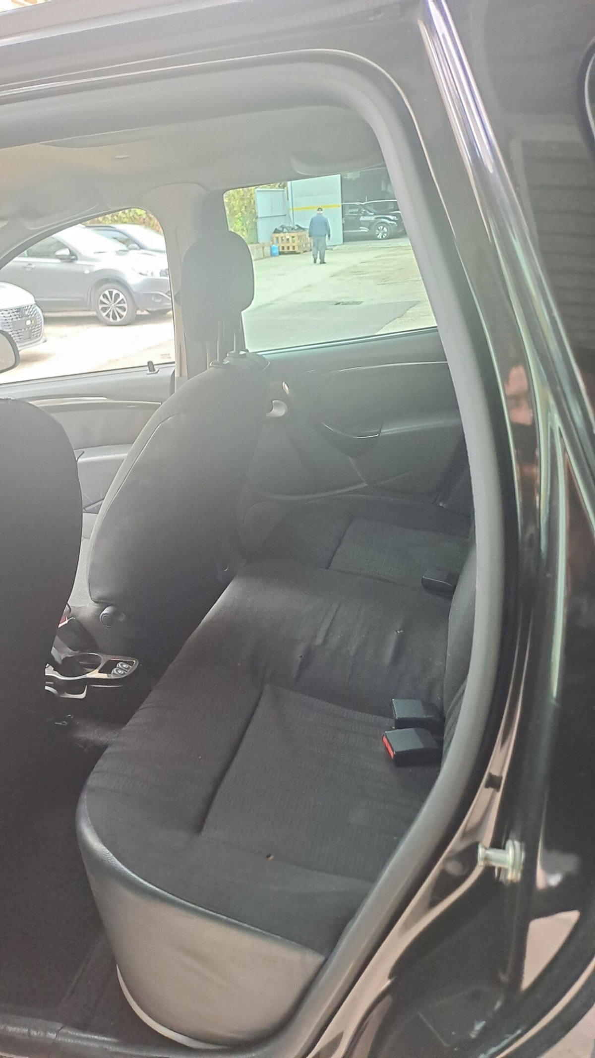 Dacia Duster 1.5 dCi 110CV 4x2 Lauréate (8)