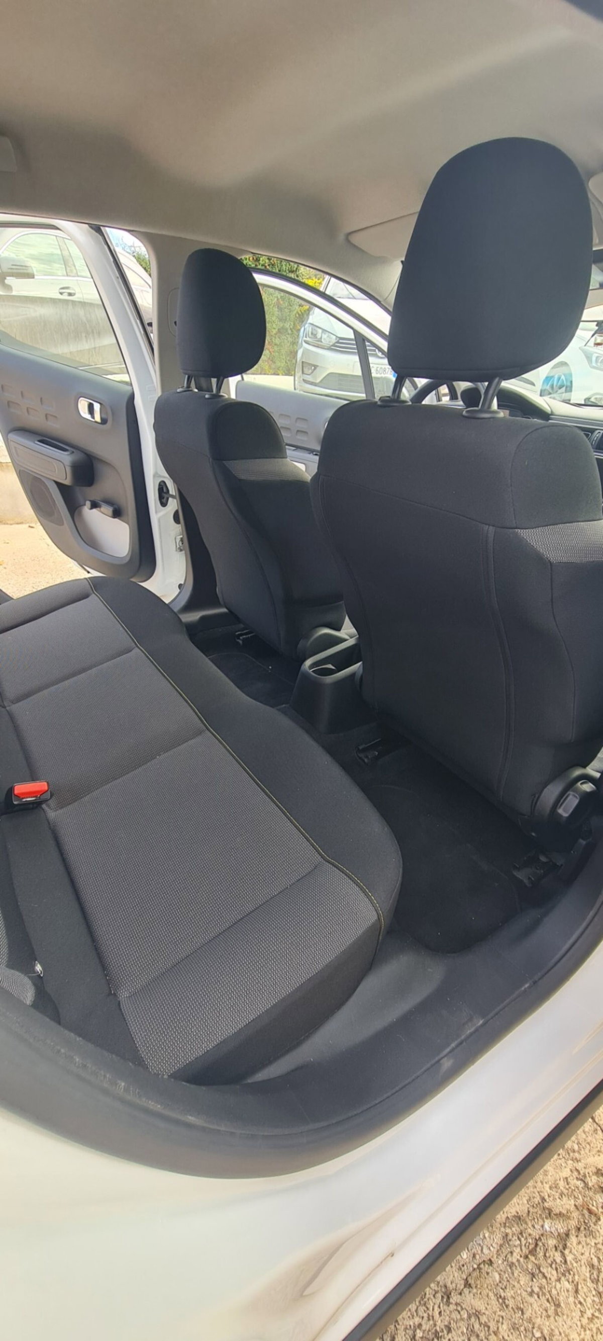 Citroen C3 BlueHDi 100 S&S Business Combi (10)