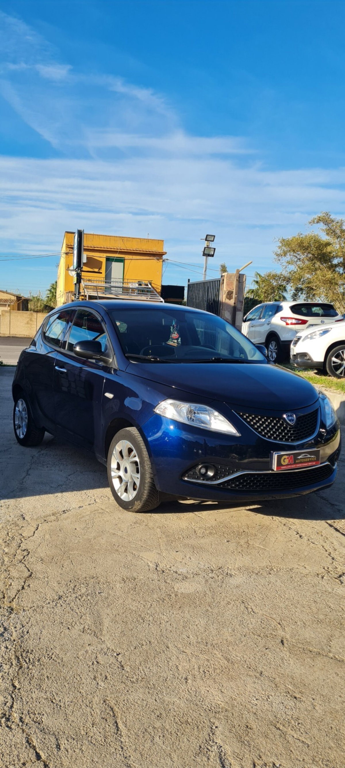 Lancia Ypsilon 1.2 69 CV 5 porte Elefantino