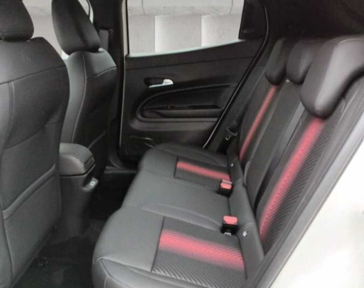 Alfa Romeo Junior elettrica Speciale 156cv (13)