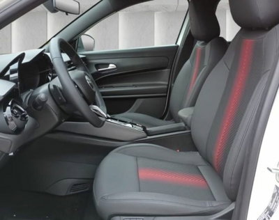 Alfa Romeo Junior elettrica Speciale 156cv (14)