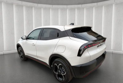 Alfa Romeo Junior elettrica Speciale 156cv (2)