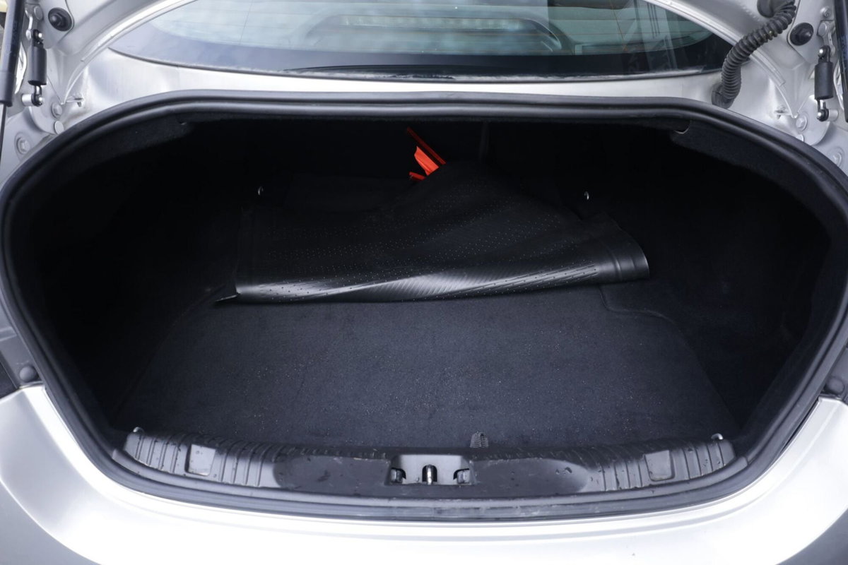 Jaguar XF 3.0 DS V6 Luxury (18)
