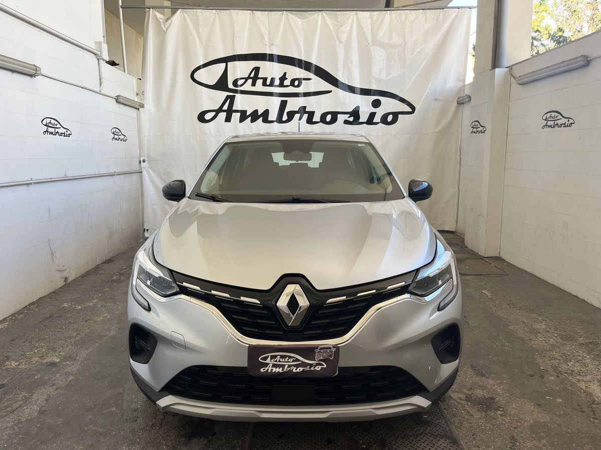 Renault Captur Blue dCi 115 CV EDC Initiale Paris (2)