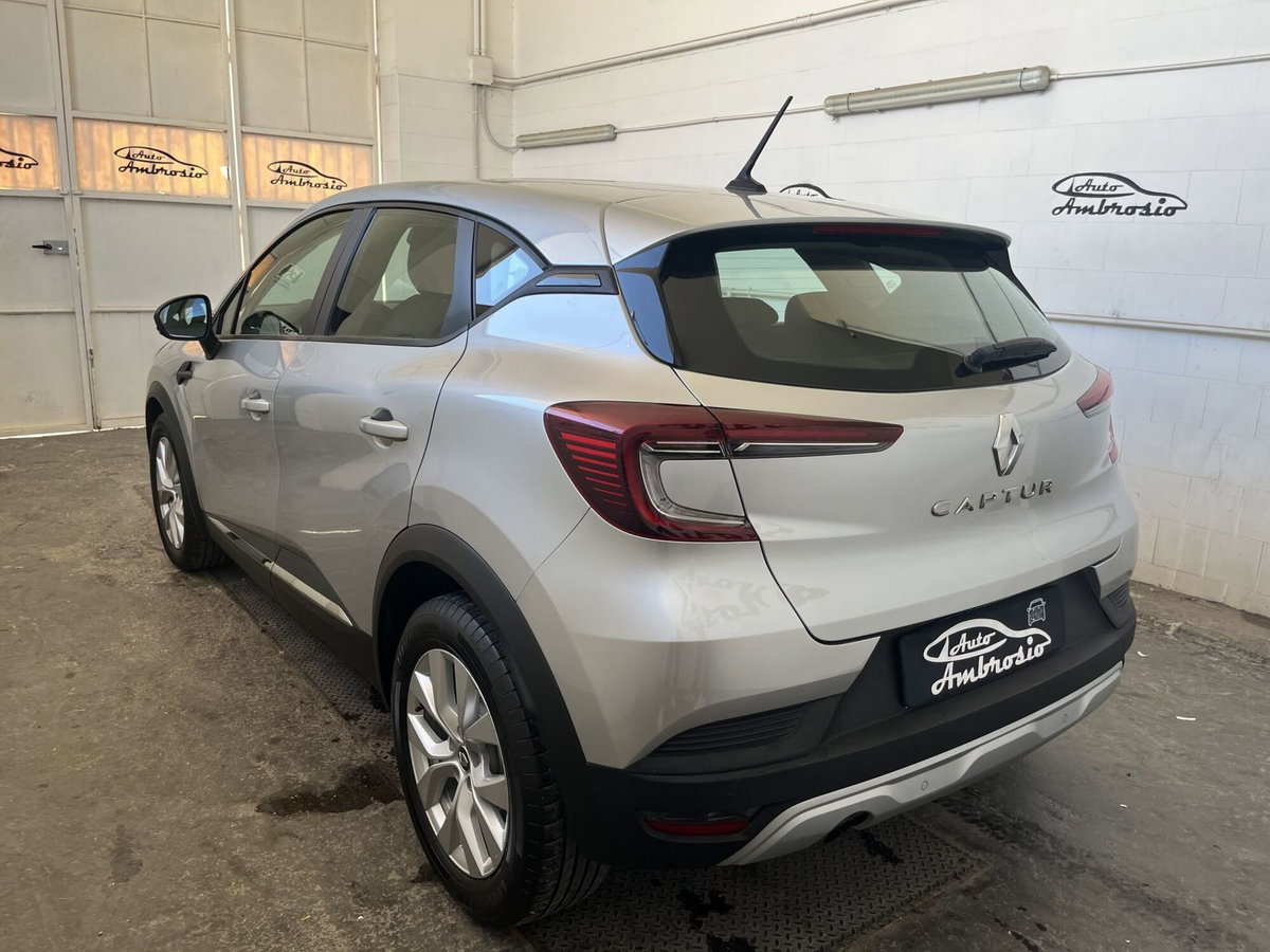 Renault Captur Blue dCi 115 CV EDC Initiale Paris (6)