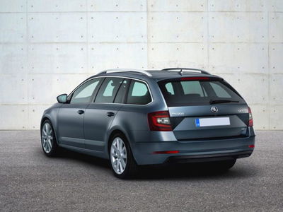 Skoda Octavia Station Wagon 1.5 G-TEC DSG Wagon Executive usata
