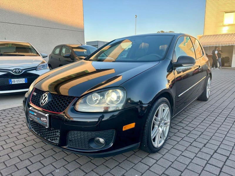 Volkswagen Golf 2.0 16V TFSI 5p. DSG GTI