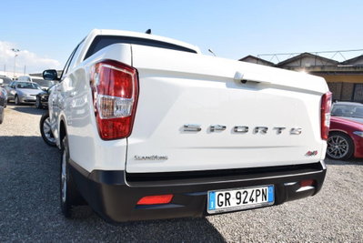 Ssangyong Rexton 2.2 4WD Dream (3)